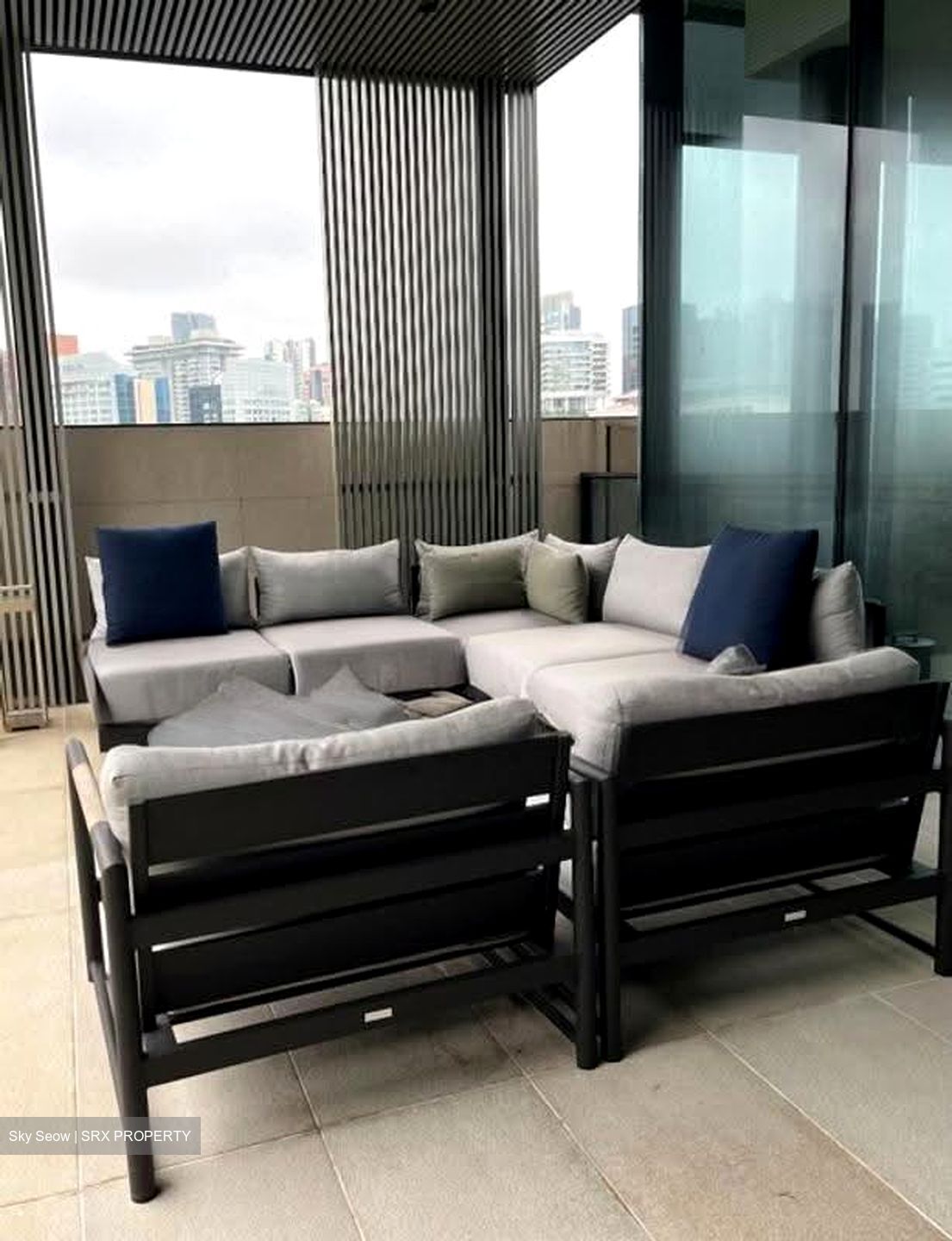 19 Nassim (D10), Apartment #631479611